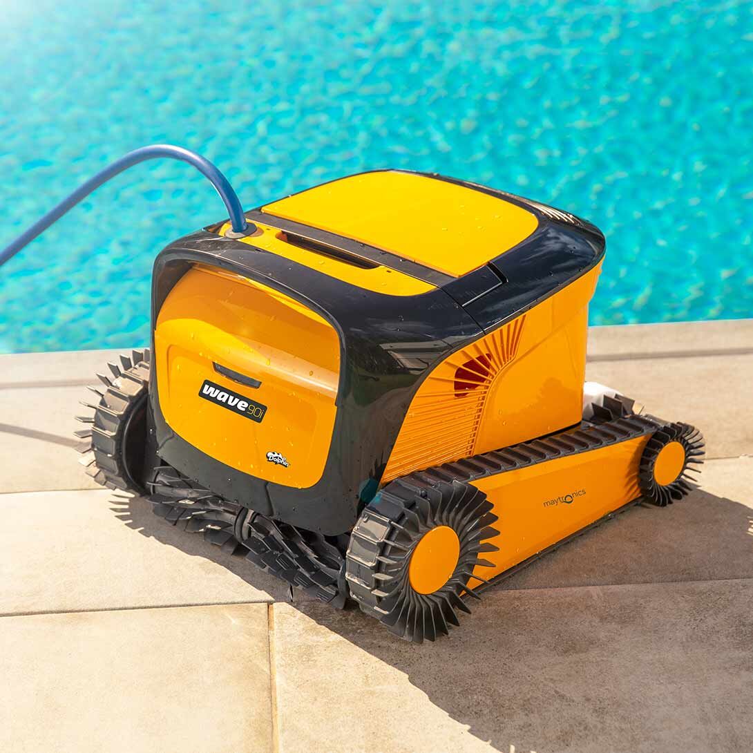 Dolphin Wave 90i Robotic Pool Cleaner